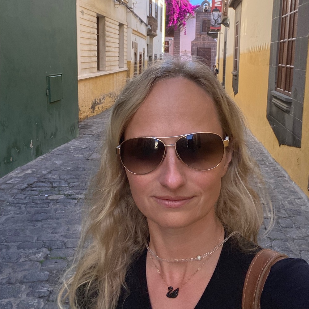 Meet your Posher, Anna